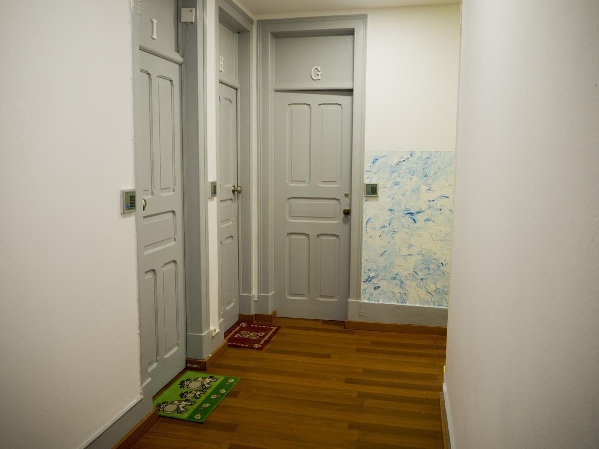Aykibom Hostel Lisbon Luaran gambar